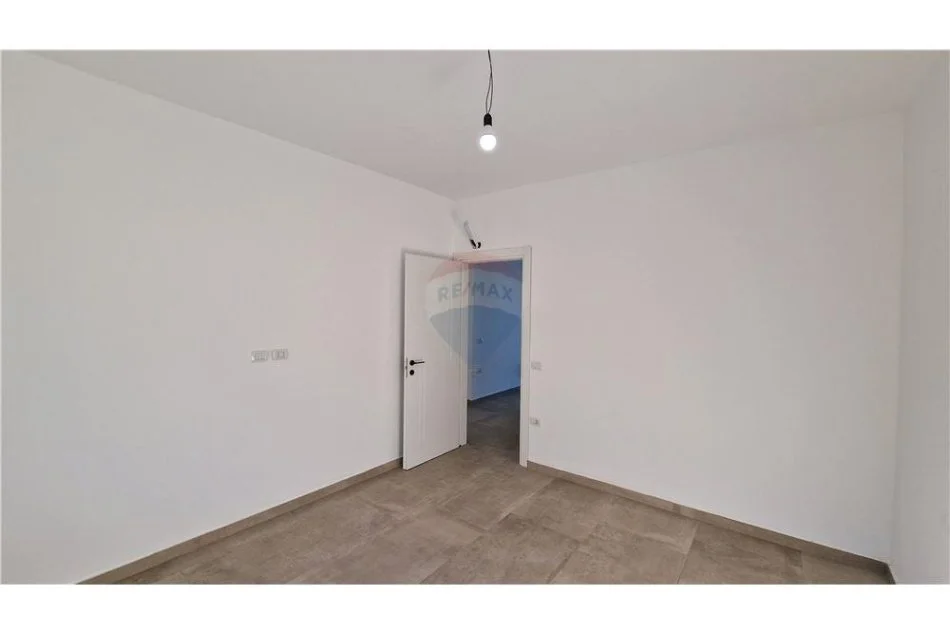 Vlore, shitet apartament 2+1+Ballkon Kati 4, 91 m² 182.000 € 
