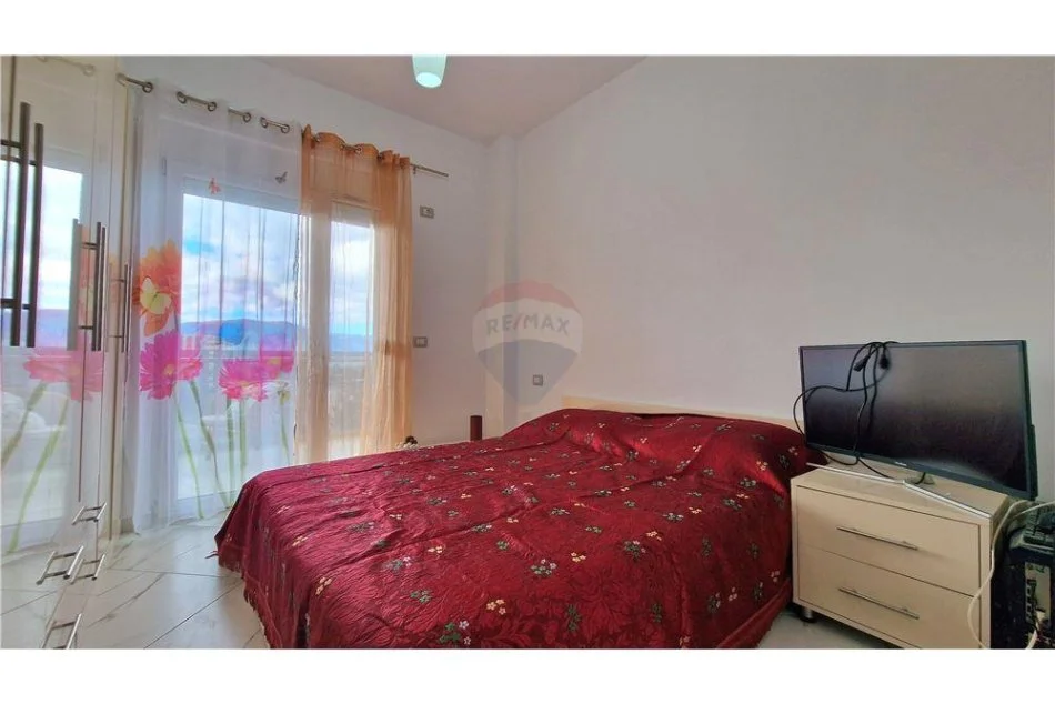 Vlore, shitet apartament 1+1+Ballkon Kati 4, 66 m² 178.000 € (Rr.Aleksander Moisiu)
