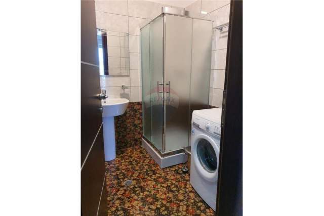 Tirane, jepet me qera apartament 2+1+BLK Kati 4, 90 m² 500 Euro