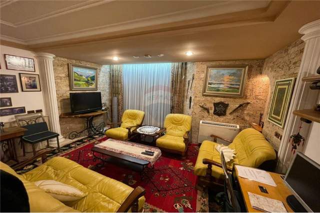 Tirane, jepet me qera apartament 1+1 Kati 2, 97 m² 900 Euro (11 Janari)