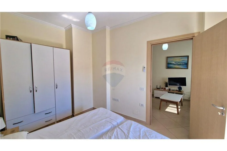 Vlore, shitet apartament 1+1+Ballkon Kati 3, 52 m² 120.000 € (Uji i Ftohte)