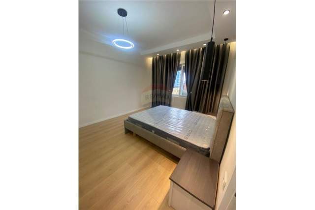 Tirane, shes apartament Kati 5, 68 m² 110.000 Euro (Myslym Shyri)