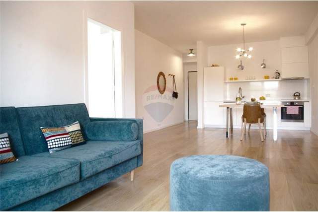 Tirane, jepet me qera apartament 1+1+BLK Kati 6, 78 m² 600 Euro