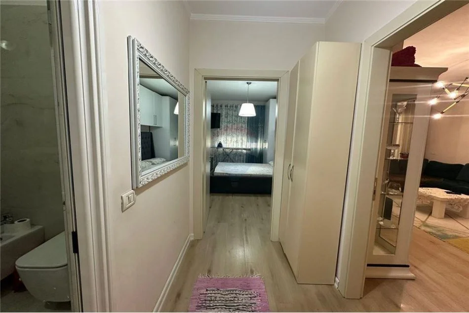 Tirane, shitet 1+1 Kati 3, 61 m² 83.000 € (APARTAMENT NE SHITJE 1+1 NE YZBERISHT)