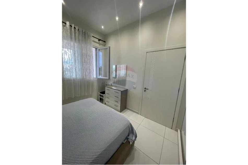 Tirane, jepet me qera apartament 1+1+Ballkon Kati 3, 68 m² 400 € (Don Bosko - Jordan Misja, Shqipëri)