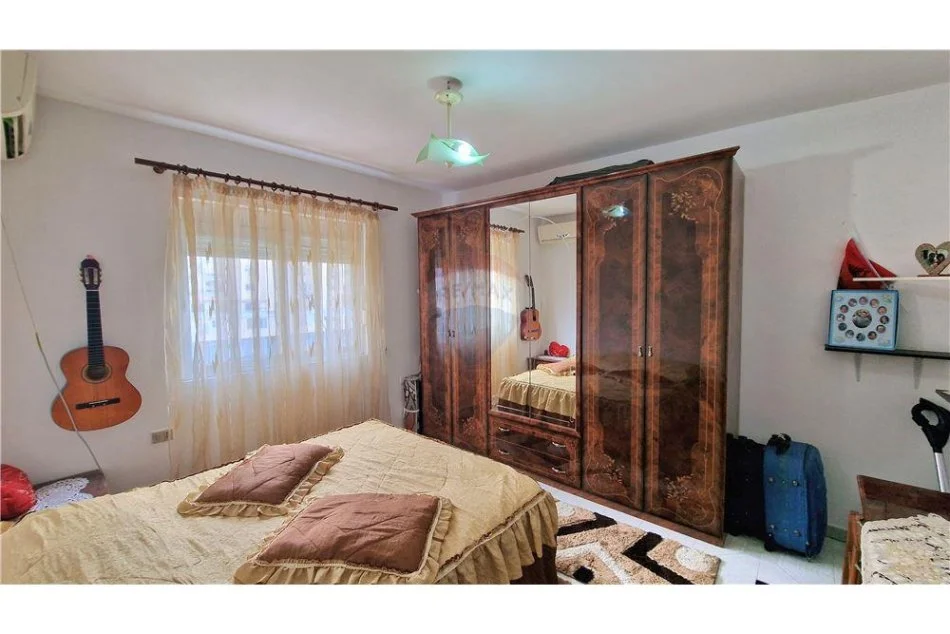 Vlore, shitet apartament 2+1+Aneks+Ballkon Kati 5, 70 m² 75.000 € (Enver Jaho)