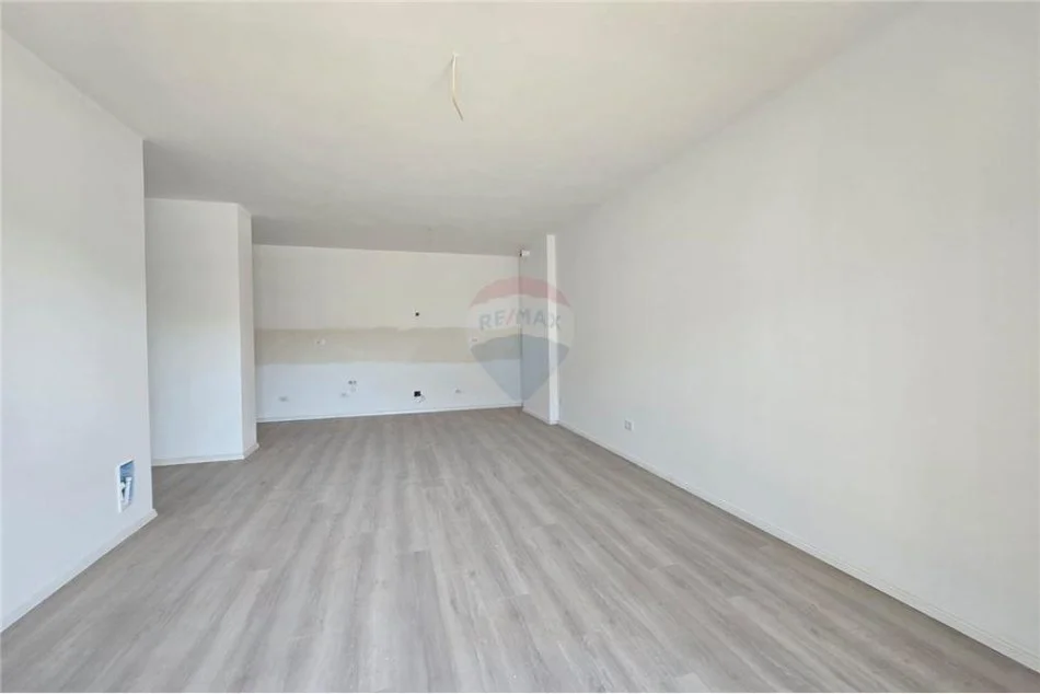 Tirane, shitet apartament 2+1 Kati 2, 102 m² 189.900 € (Apartament 2+1 per shitje tek Kodra e Diellit!)