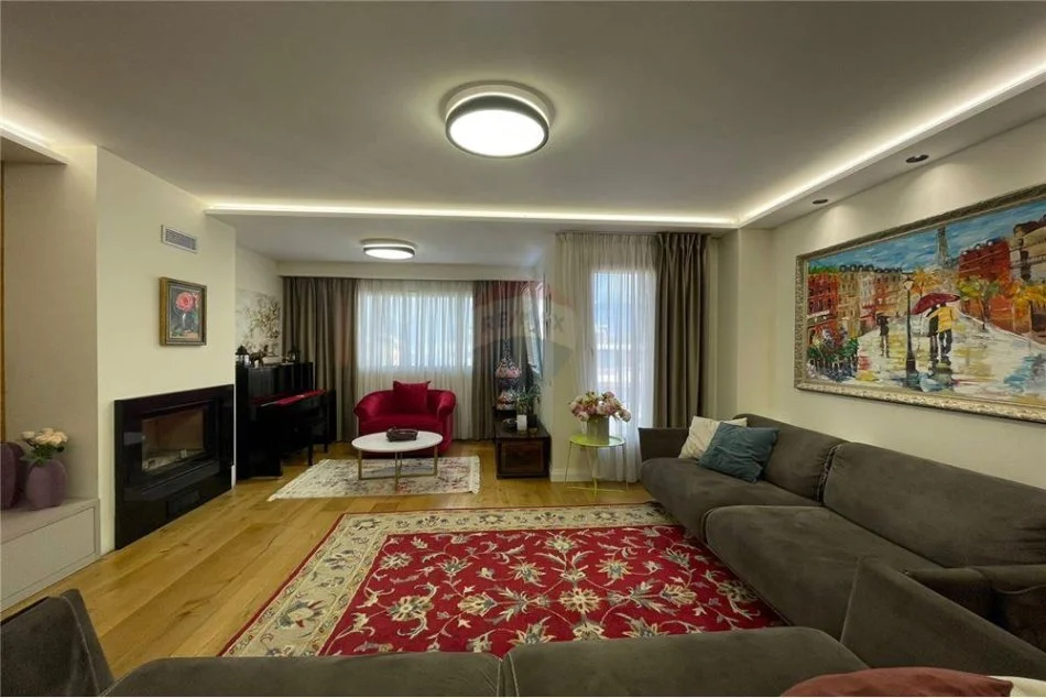 Tirane, shitet apartament duplex 3+1 Kati 3, 150 m² 299.000 € (Dupleks luksoz ne shitje me super pamje prane Liqenit!)