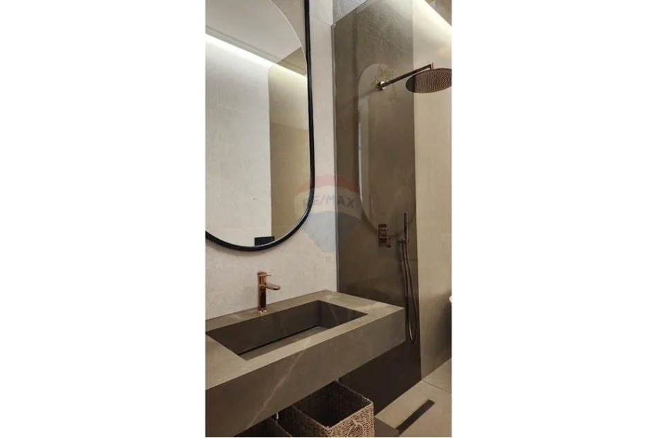 Tirane, jepet me qera apartament 1+1+Ballkon Kati 6, 80 m² 1.200 € (KOMPLEKSI DELIJORGJI)