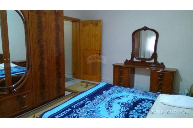 Tirane, jepet me qera apartament 2+1+BLK Kati 4, 100 m² 450 Euro (Stadiumi Dinamo)