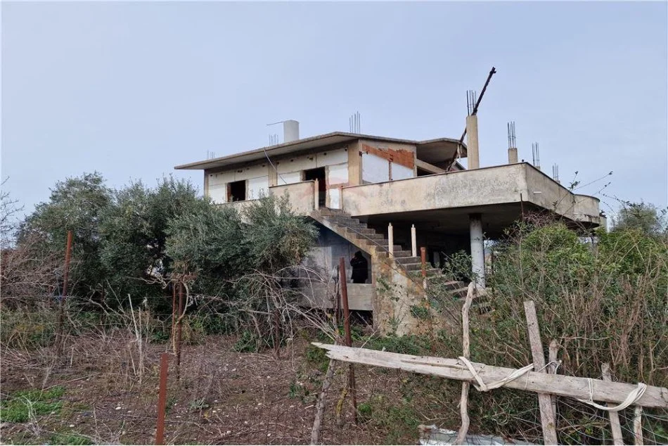 Shtepi private 2-kateshe ne shitje ne Vlore