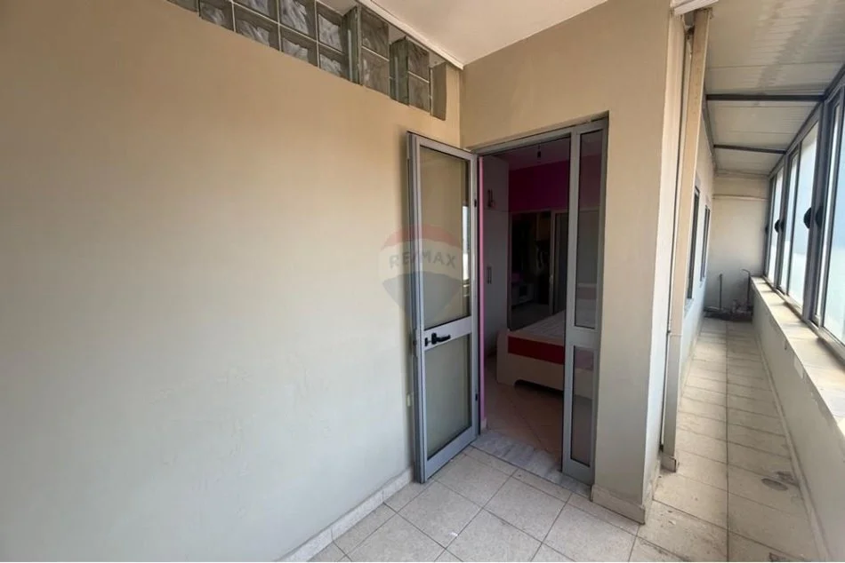 Tirane, shes apartament 1+1+Aneks+Ballkon Kati 7, 44 m² (Rruga Besim Alla)