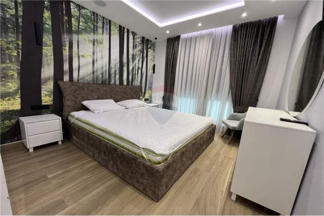 Tirane, jepet me qera apartament 1+1+BLK Kati 3, 82 m² 800 Euro (TEG)