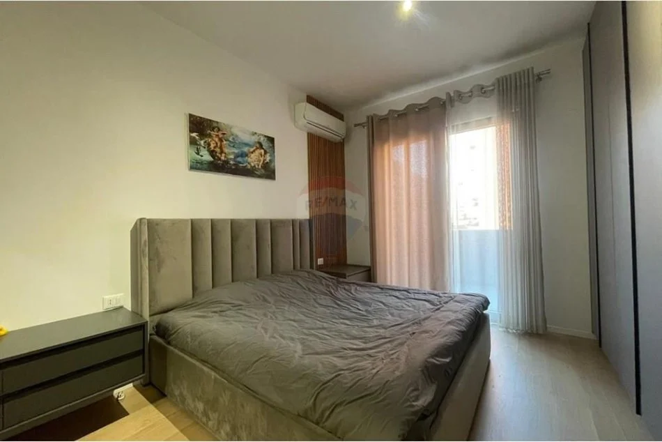 Tirane, shitet apartament 2+1+Ballkon Kati 5, 133 m² 390.000 € (KOMPLEKSI DELIJORGJI)