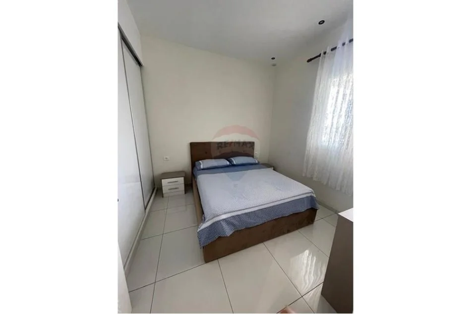 Tirane, jepet me qera apartament 1+1+Ballkon Kati 3, 68 m² 400 € (Don Bosko - Jordan Misja, Shqipëri)