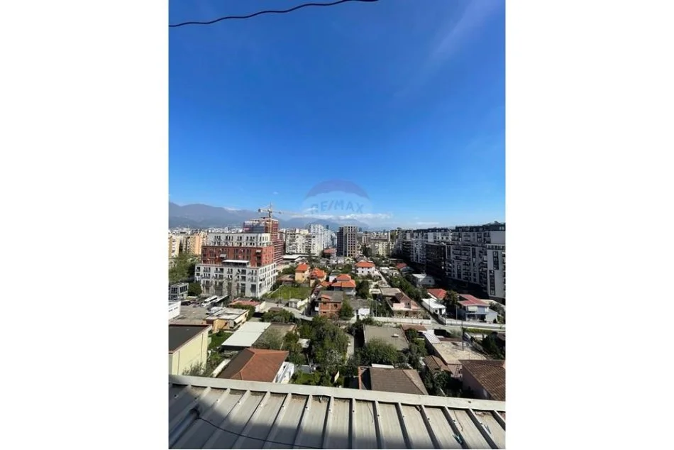 Tirane, jepet me qera apartament , 100 m² 7.000 € (Rruga Dritan Hoxha)