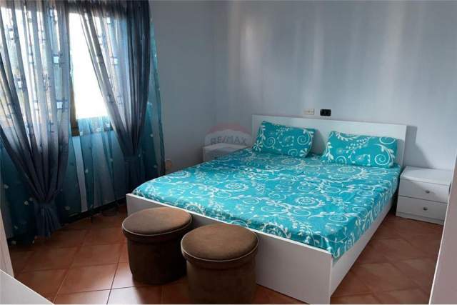 Tirane, jepet me qera apartament 2+1+BLK Kati 3, 95 m² 35.000 Leke (Sauk)
