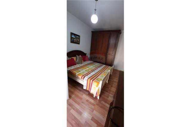 Tirane, jepet me qera apartament 2+1 Kati 7, 80 m² 400 Euro