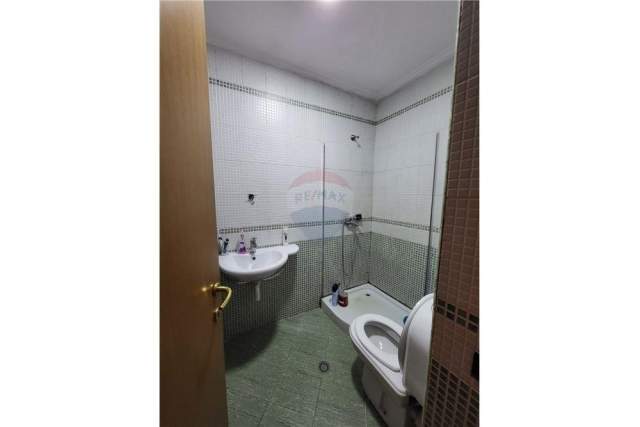 Tirane, shitet apartament 2+1+BLK Kati 2, 115 m² 190.000 Euro (Qemal Stafa)