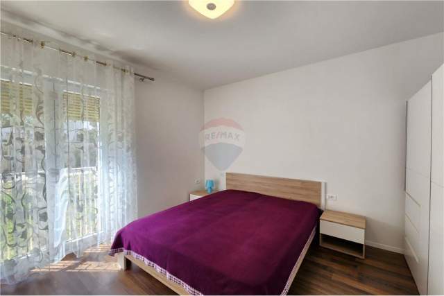 Tirane, jepet me qera apartament 1+1+BLK Kati 1, 60 m² 550 Euro (Hiqmet Buzi)