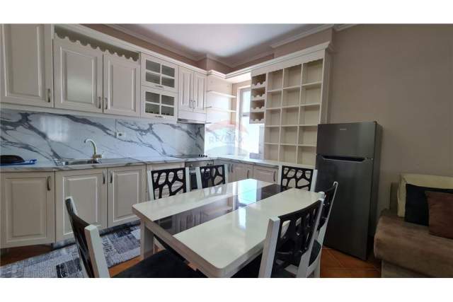 Tirane, jepet me qera apartament 2+1+BLK Kati 6, 84 m² 450 Euro (Gramoz Pashko)