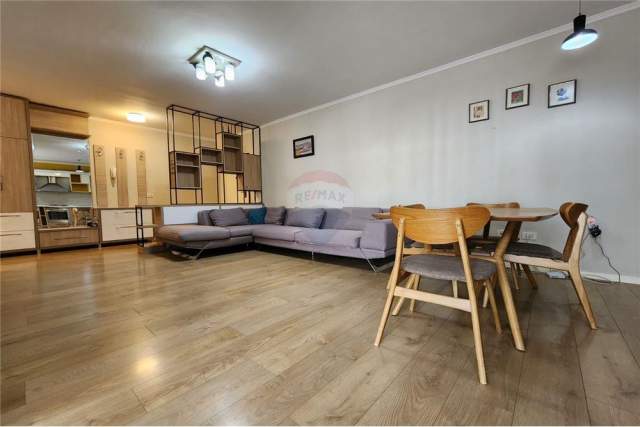 Tirane, jepet me qera apartament 2+1+BLK Kati 5, 95 m² 550 Euro (Ndre Mjeda)