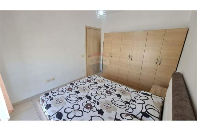 Tirane, jepet me qera apartament 1+1+BLK Kati 9, 60 m² 450 Euro (Sokol Olldashi)