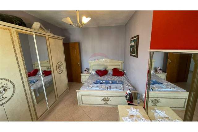 Tirane, jepet me qera apartament 2+1+BLK Kati 8, 95 m² 480 Euro (Don Bosko)