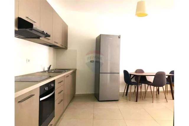 Tirane, shes 1+1 Kati 4, 64 m² 128.000 Euro
