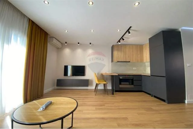 Tirane, shitet apartament 1+1+BLK Kati 5, 62 m² 103.000 Euro