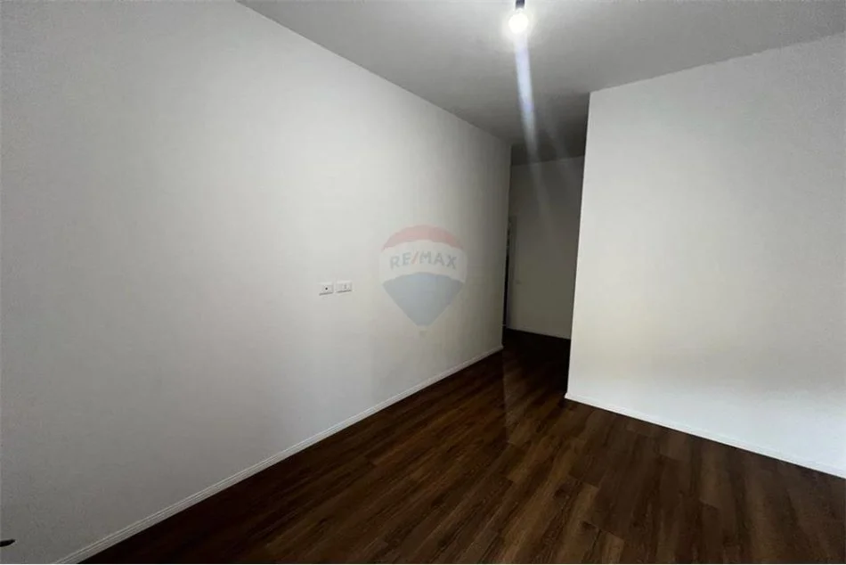 AMBINT ME QIRA TEK ARLIS FARMACIA 10