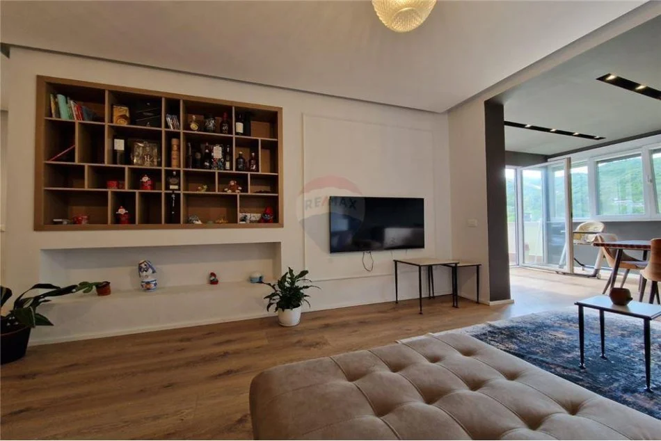 SHITET APARTAMENT (1+1), Kopshti zoologjik