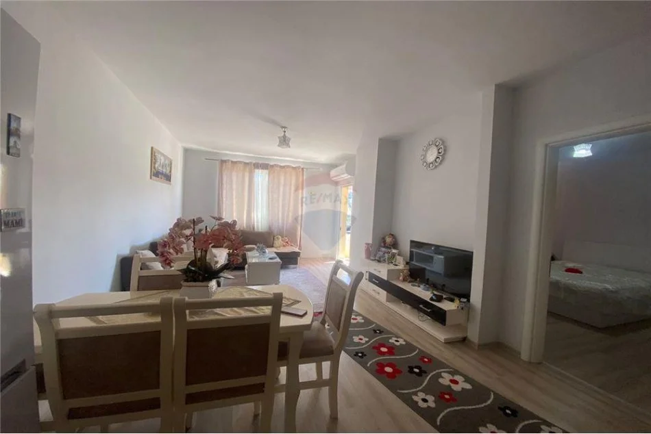 Tirane, shitet apartament 1+1 Kati 1, 76 m² 106,600 € (kompleksi fratari - Astir, Albania)