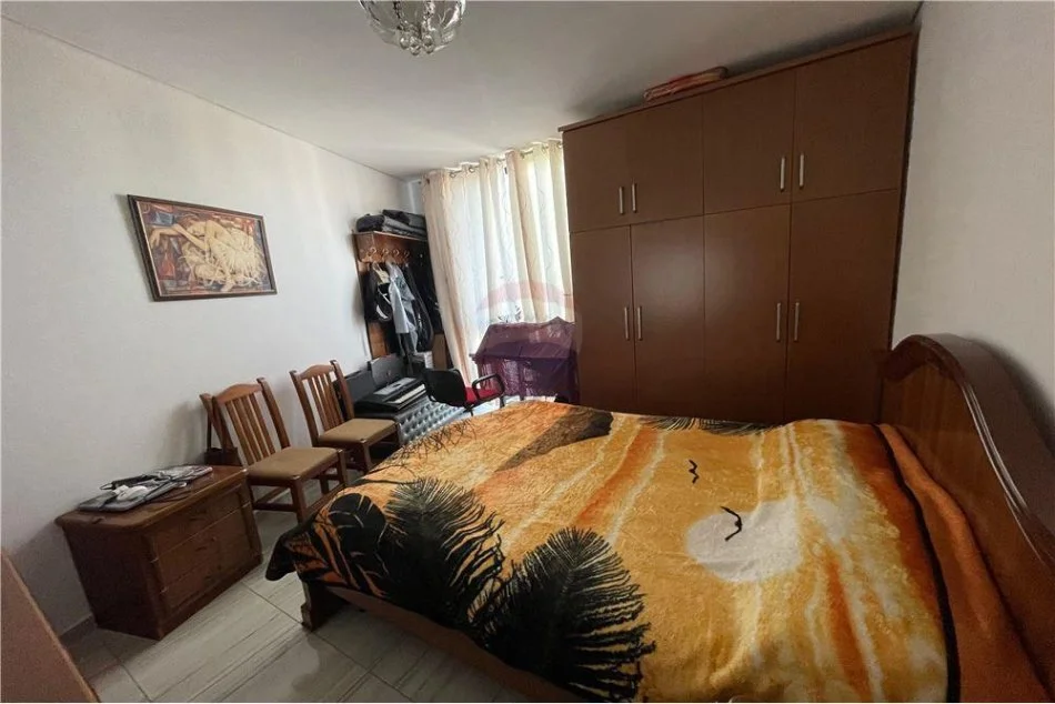 Tirane, shitet 1+1+Ballkon Kati 3, 79 m² 129.000 € (Konferenca e Pezes)
