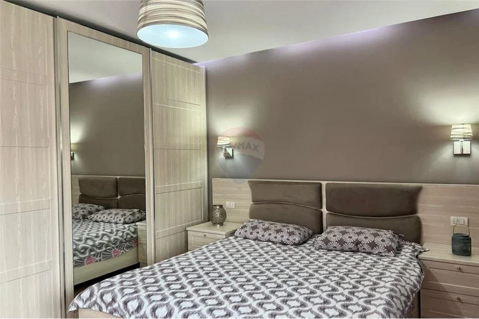 Tirane, shitet apartament 2+1 Kati 5, 110 m² 150.000 € (Bulevardi Bajram Curri)