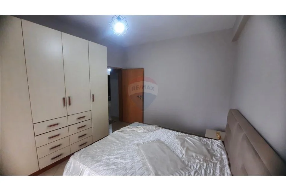 Tirane, jepet me qera apartament 2+1+Ballkon Kati 7, 91 m² 600 € (Komuna e Parisit)