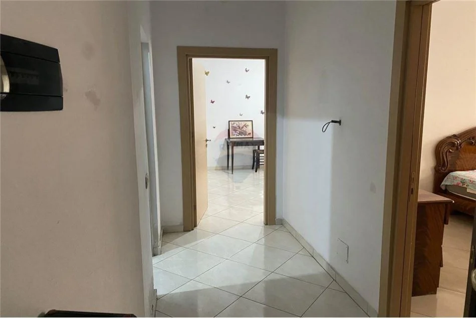 Tirane, jepet me qera apartament 1+1 Kati 6, 83 m² 370 € (Bulevardi Migjeni Astir)