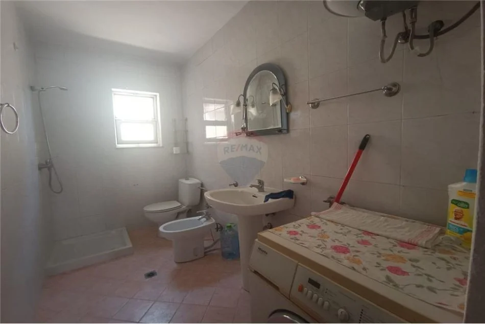 Tirane, shitet apartament 3+1 Kati 5, 87 m² 135.000 € (Dervish Hekali)