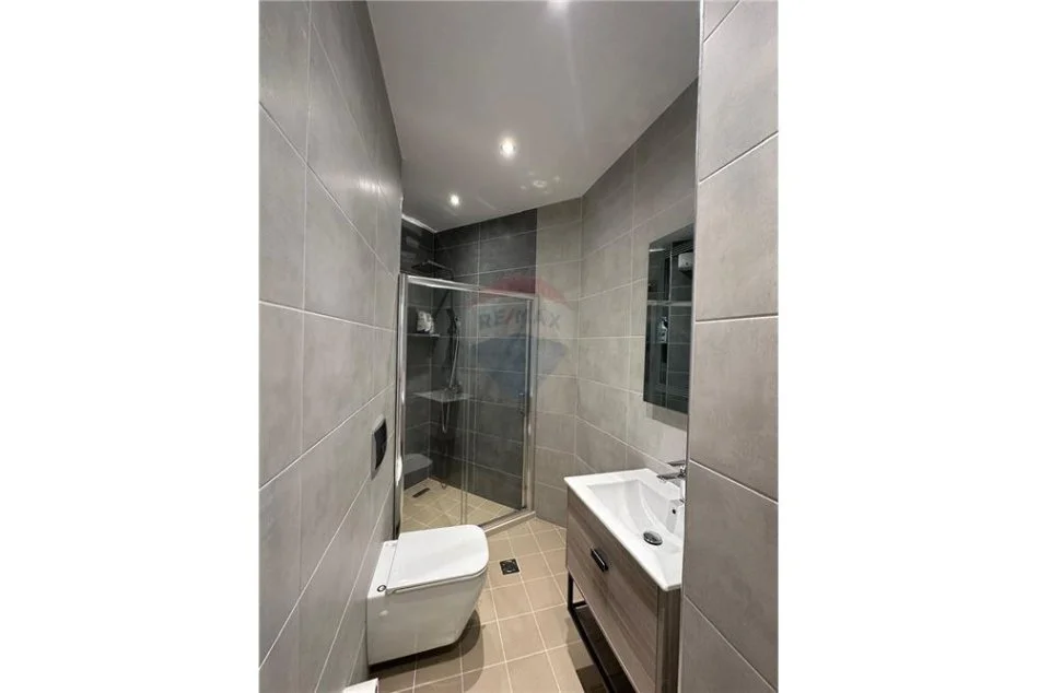 Tirane, jepet me qera apartament 2+1 Kati 1, 90 m² 450 € (muhamed Deliu - Fresku)