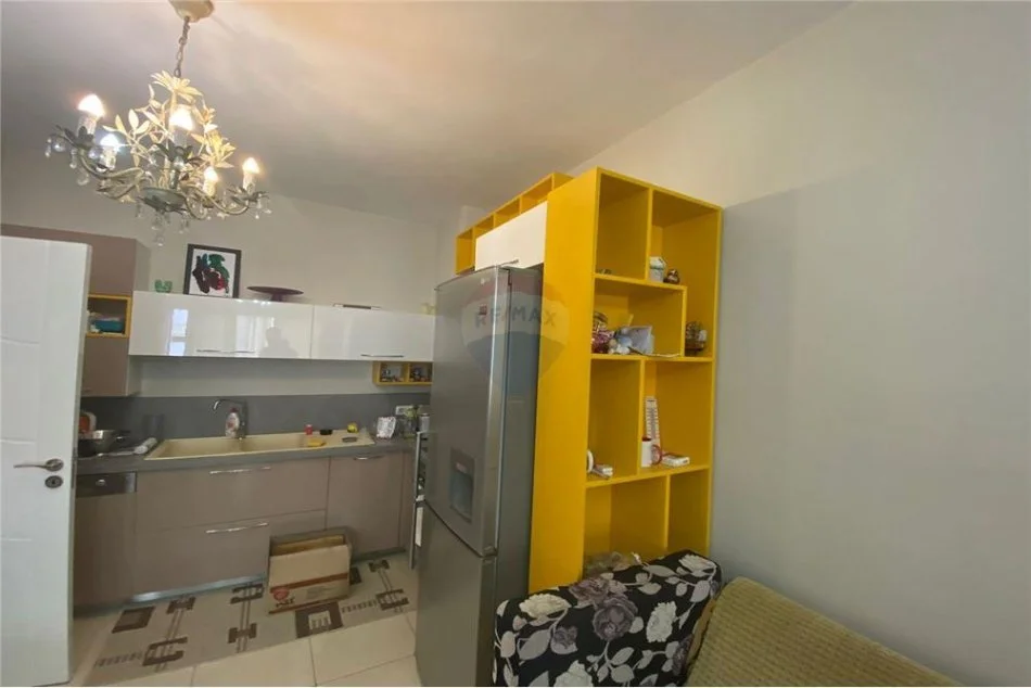 Tirane, jepet me qera apartament 2+1 Kati 5, 100 m² 450 € (Aleksandri i Madh, Astir)
