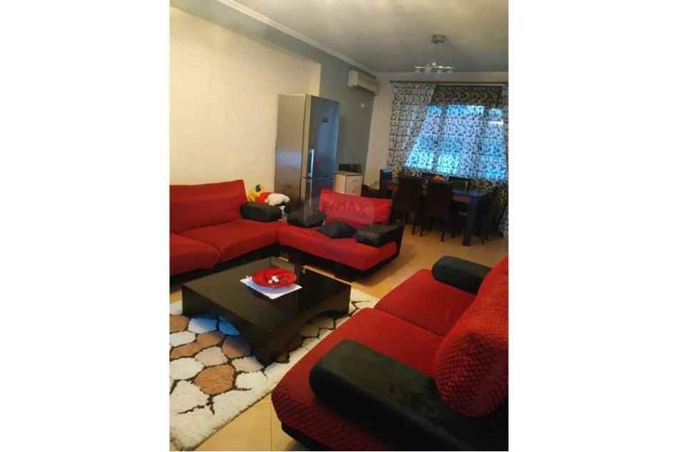 Tirane, shitet 1+1 Kati 6, 72 m² 92.000 € (Prane Bar Artisti - Astir)
