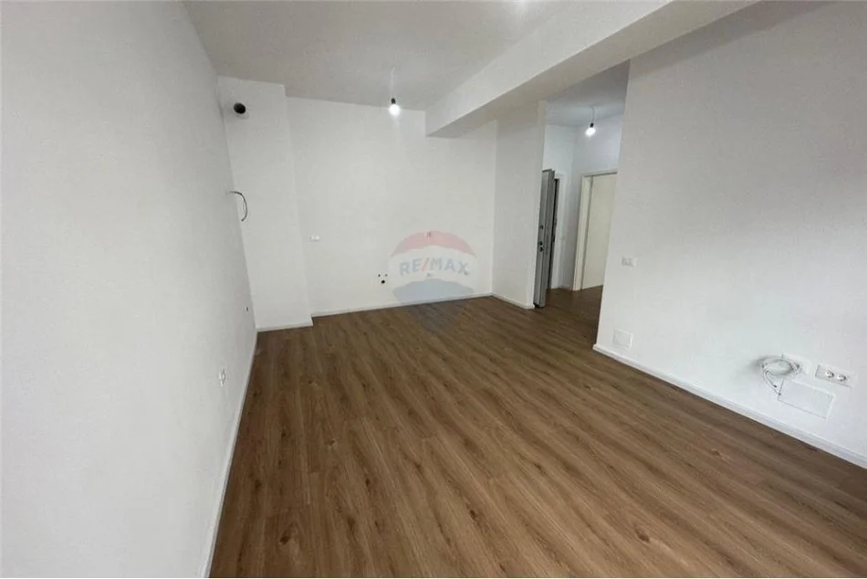 Tirane, shitet apartament 1+1 Kati 6, 53 m² 75.000 € (Rezidenca Kaimi - Rruga Ali Demi)