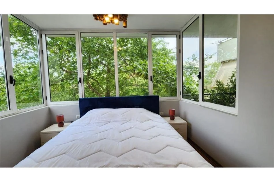 Tirane, jepet me qera apartament 2+1 Kati 2, 93 m² 650 € (Jepet me qira apartament 2+1 te Kopshti Zoologjik)