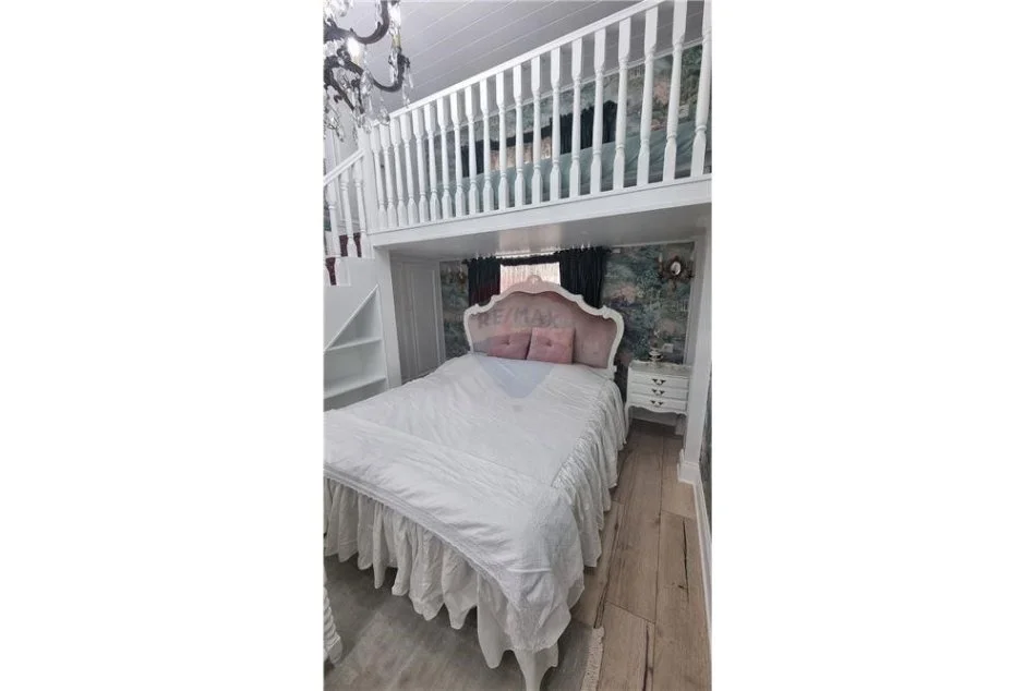 Tirane, jepet me qera garsonier 1+1 Kati 1, 40 m² 450 € (Jepet me Qira Garsonier afer QSUT)