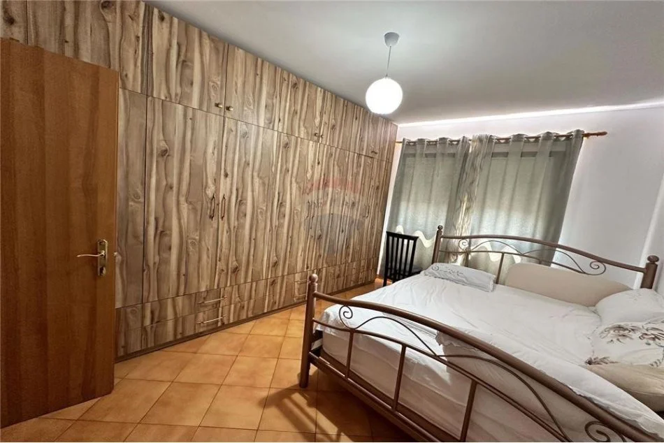 Tirane, shitet apartament 3+1 Kati 1, 124 m² 217.000 € (SHITET APARTAMENT 3+1+2 NE DON BOSKO)