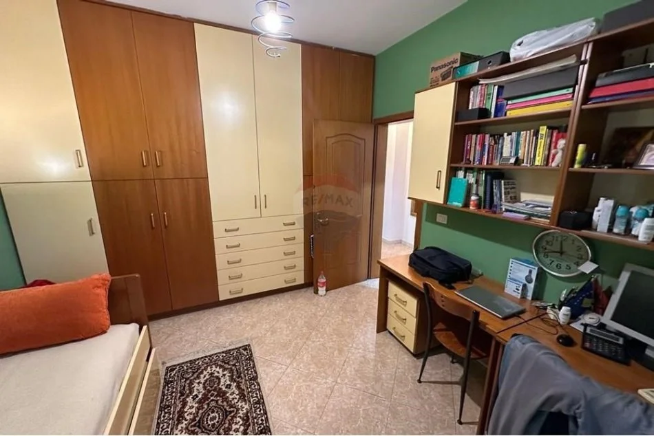 Tirane, shitet apartament 2+1 , 109 m² 225.000 € (APARTAMENT 2+1 PER SHITJE (KOMUNA PARISIT))