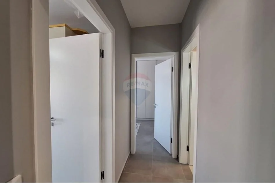 Tirane, jepet me qera apartament 2+1 Kati 5, 110 m² 750 € (Stacioni i Trenit)