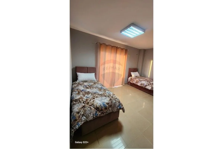 Tirane, jepet me qera apartament 2+1 Kati 6, 115 m² 600 € (Porcelan)