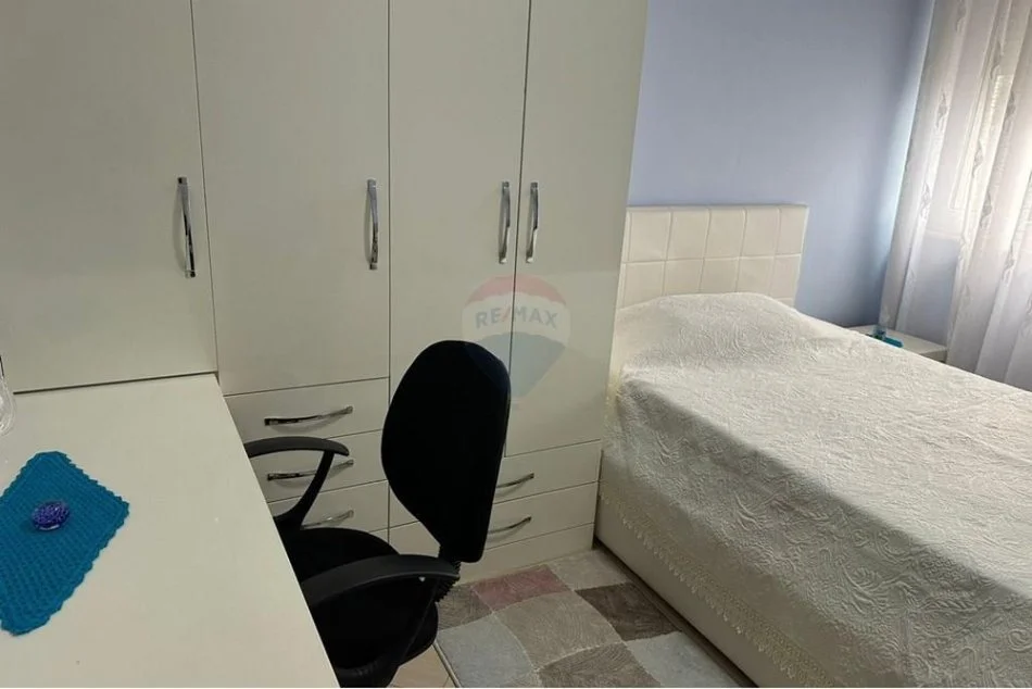 Tirane, jepet me qera 2+1 , 130 m² 600 € (Astir, Shqipëri)