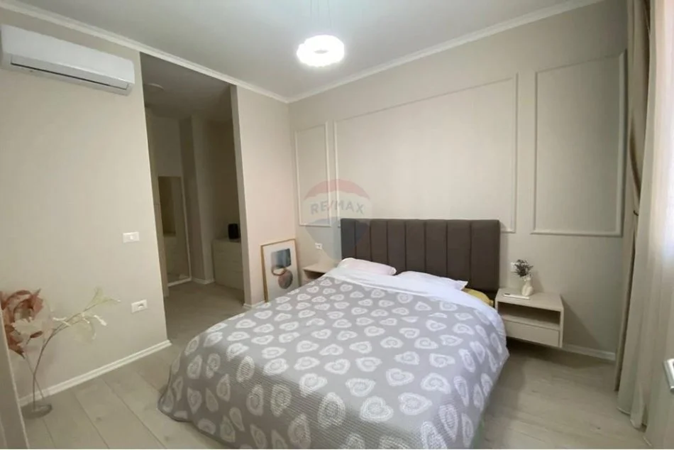 Tirane, jepet me qera apartament 1+1 Kati 3, 75 m² 550 € (Astir, Unaza e Re, River Residence)